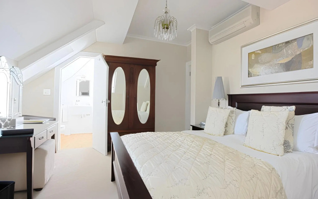 Abbey Manor Luxury Guesthouse