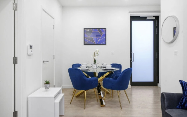 Central Stevenage Luxury 2 Bed Apartment