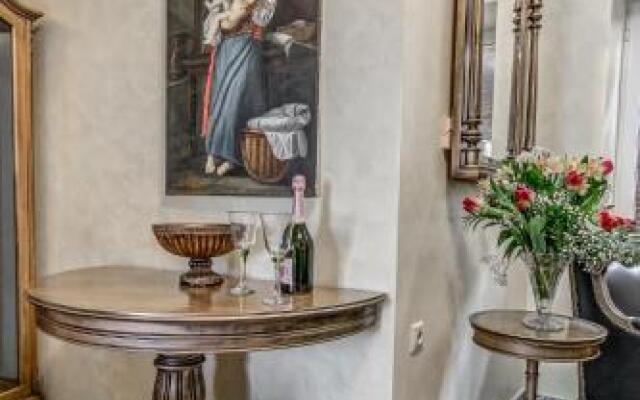 Anama Suite