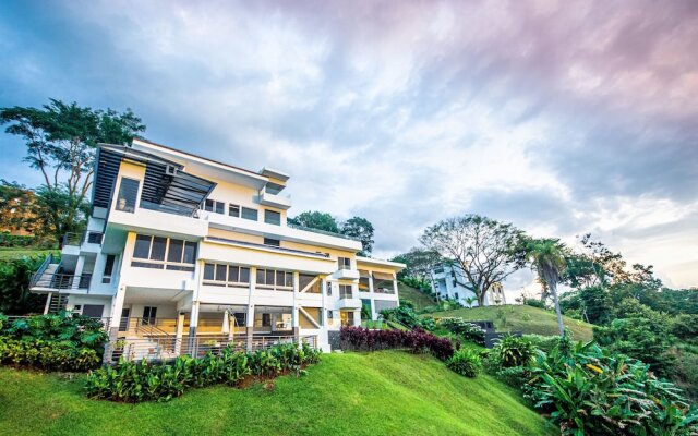 Luxury Hillside Estate at Nativa Resort