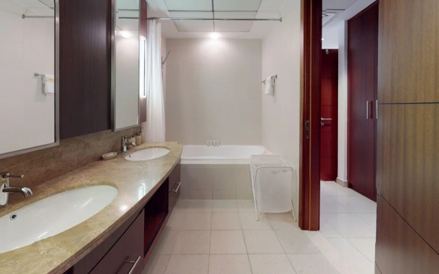 Lux BnB 3BDR Burj Khalifa & Pool Views