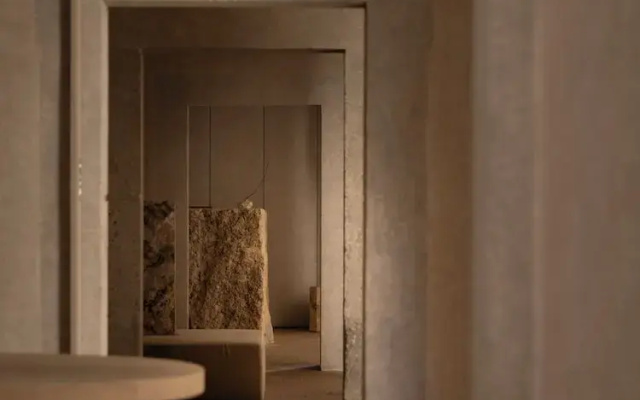 Nomos Hotel