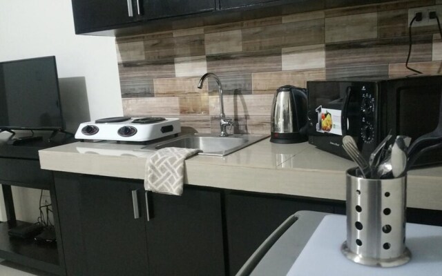 Luxury Suites E