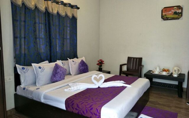 OYO 10941 Lumino Fair Stay