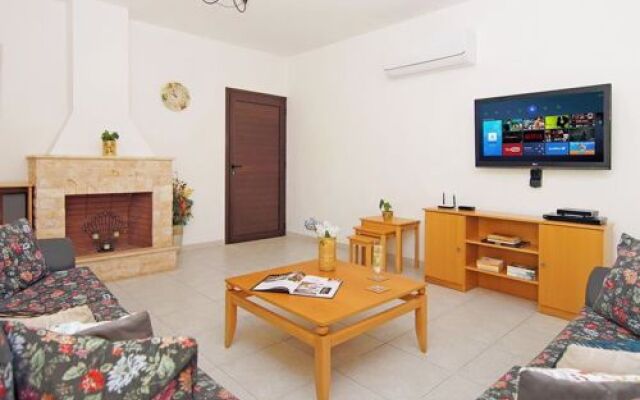 House KPAST11 Foiano della Chiana