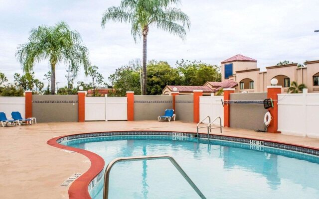 Quality Suites Fort Myers I-75