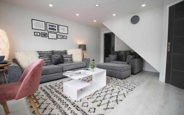 NEW 2 Bed Comfort - Functional - Secure - Private