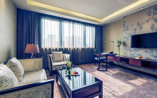 Mercure Shanghai Royalton