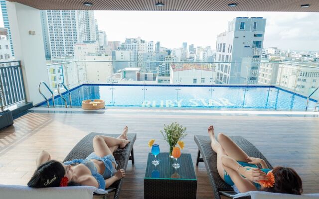 Ruby Star Hotel Da Nang