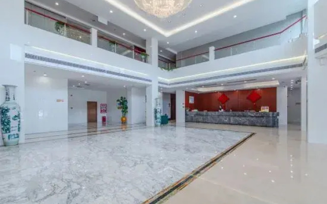 Starshar Hotel