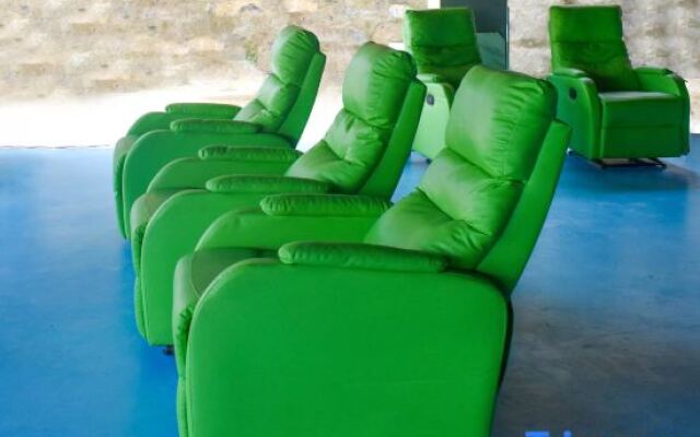 Yunlv Sunshine Homestay (Yichang Three Gorges Home Scenic Area)