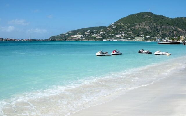 Ocean's Luxury 2 Bedroom Suites