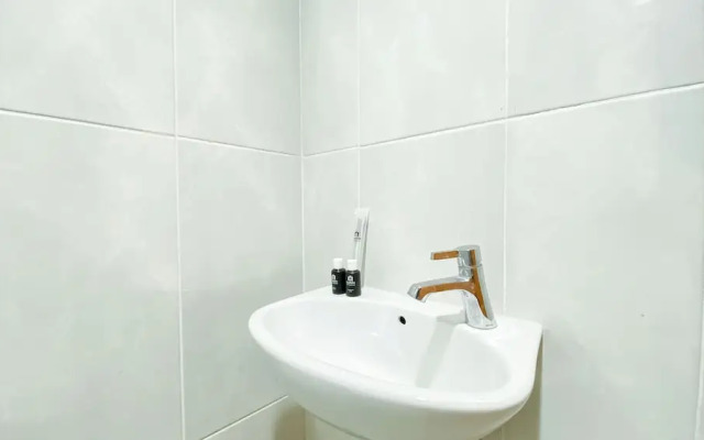 Nice And Comfy Studio At Evenciio Margonda Apartment