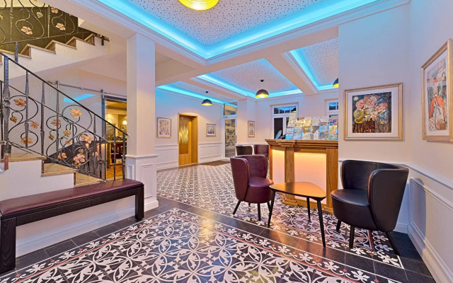Hotel Weinberg-Schlößchen