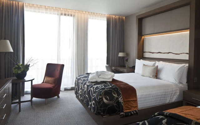Clayton Hotel Chiswick