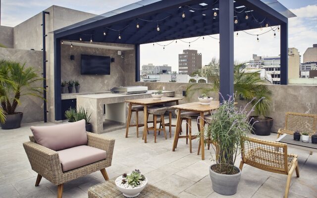 Felix Luxury Plus by Viadora