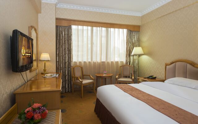 Zhuhai Overseas Chinese Hotel