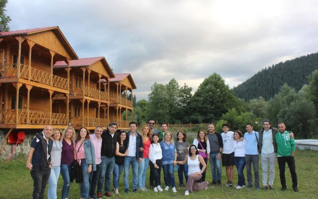 Velikoy Han Konaklari