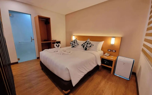 Alvea Hotel