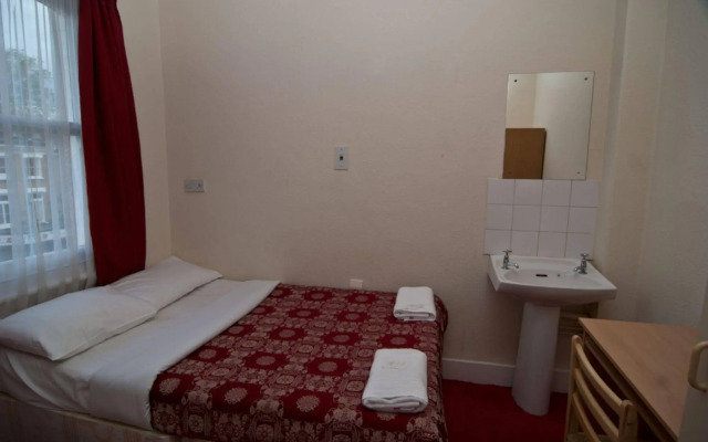 Plaza Hotel Hammersmith