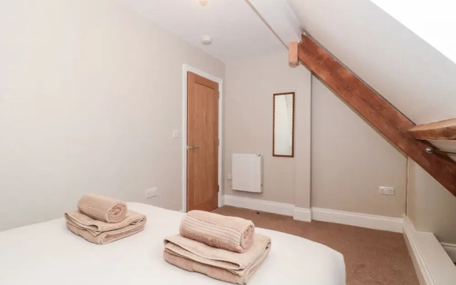 Purbeck Hotel Apartments - Flat 6