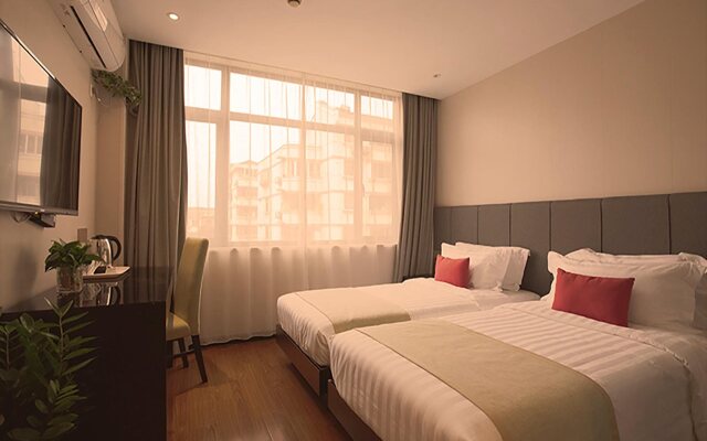 Joyful Star Hotel Pudong Airport Chenyang（Formerly Starway Hotel Puding Airport Chengyang)