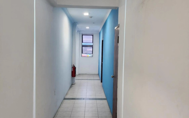 OYO 564 Y Hotel