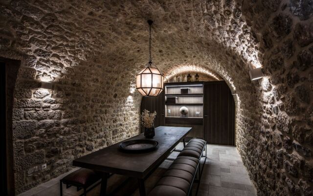 Korona Boutique Hotel