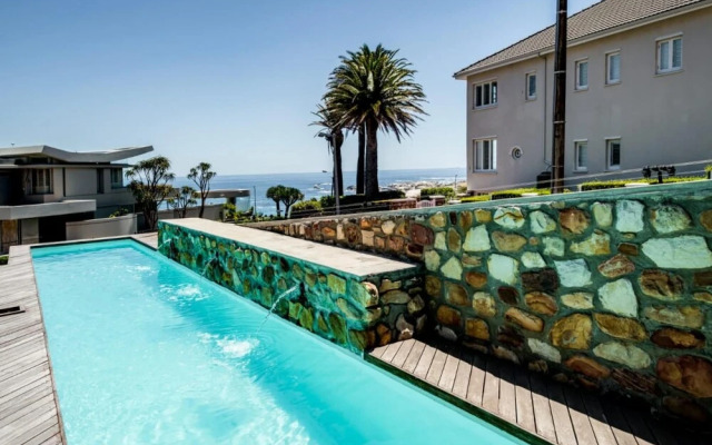 Sedgemoor Villa in Camps Bay