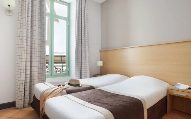 Stately Studio in the Center of Nice