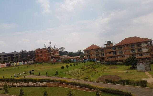 Pope Paul V1 Memorial Hotel