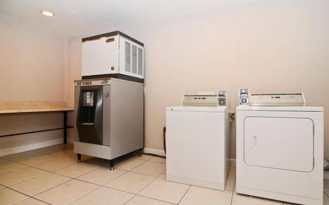 Quality Inn Airport I-240