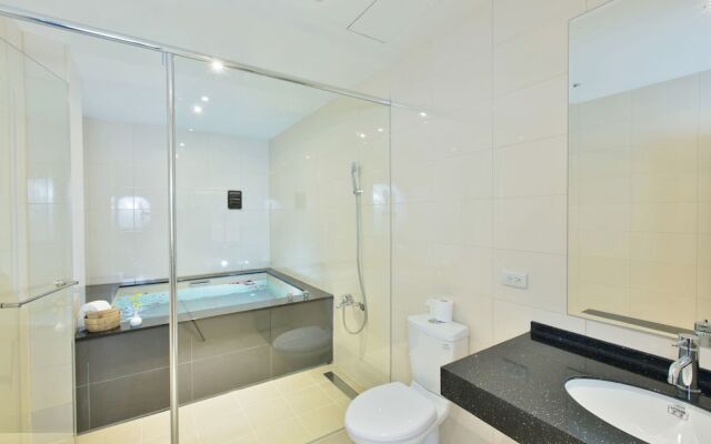Four Season Beauty Hotel
