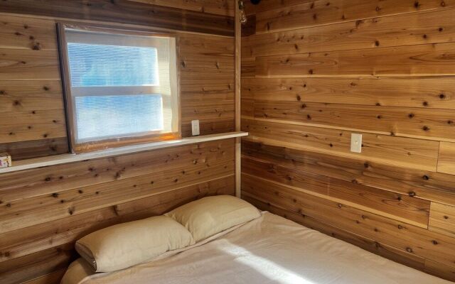 Glamping Village LEAF