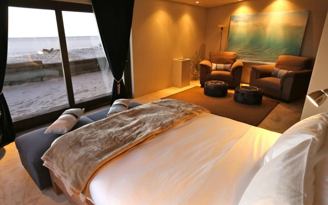 Pelican Point Lodge