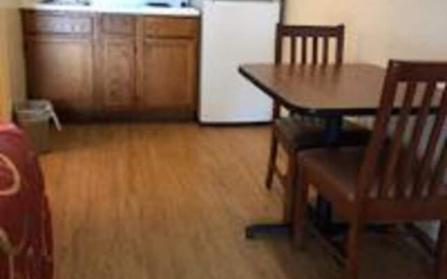 InTown Suites Extended Stay Gulfport MS