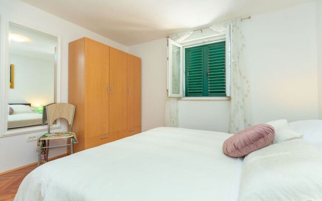 Apartment Colette