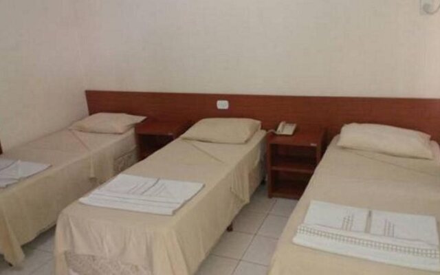 Candeias Hotel Gold Fish