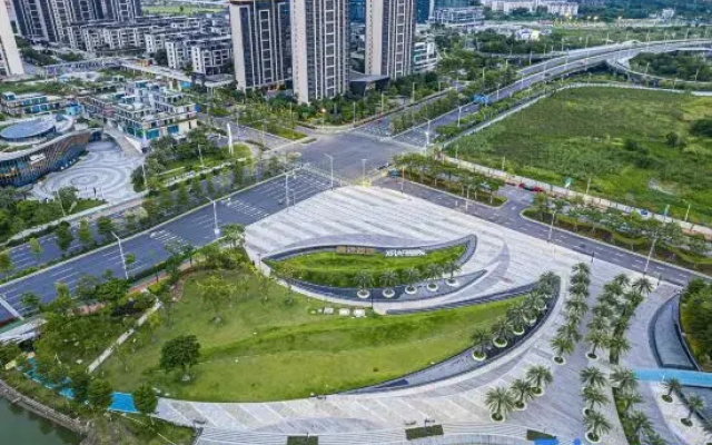 Foshan Yahui International Apartment (Nature Headquarters Store)