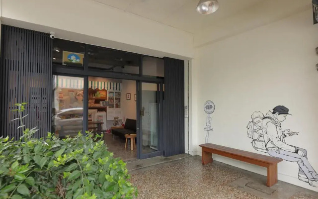 Topbunk Hostel