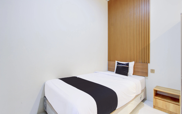 Collection O Solo near Universitas Muhammadiyah Surakarta formerly Kedaton Home – Guest Rooms – Sukoharjo