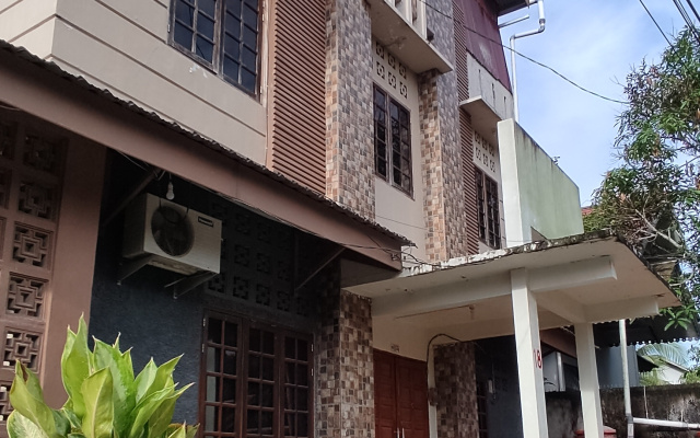 Wisma Alas Sintang Syariah RedPartner — 1-star hotel in Sintang