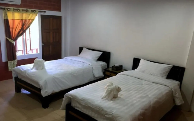 Royale Suites And Apartments By OYO Rooms