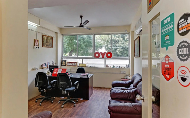 OYO 15148 Sky Pix