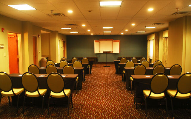 Holiday Inn Express Hotel & Suites Birmingham-Irondale(East) by IHG