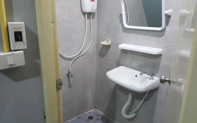Mon Indy Guesthouse
