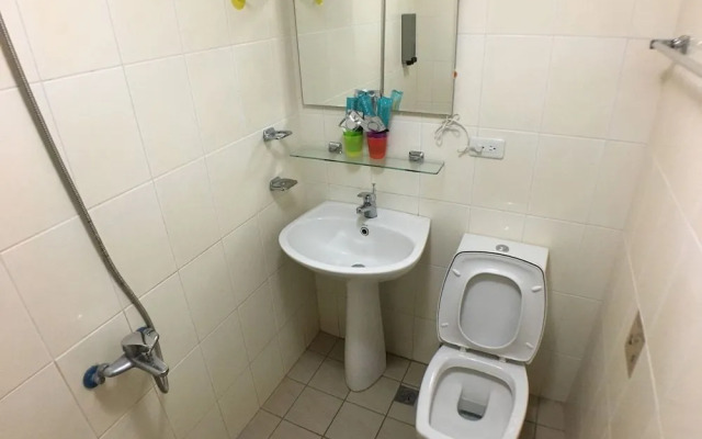 Taichung Go-Around Hostel