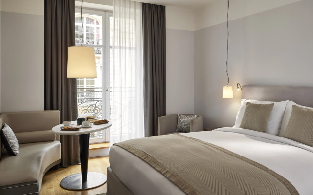 Sofitel Paris Arc de Triomphe