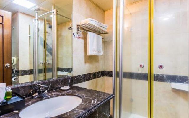 Guomen Hotel