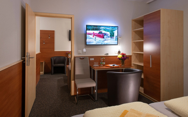 Pension-Café-Libelle